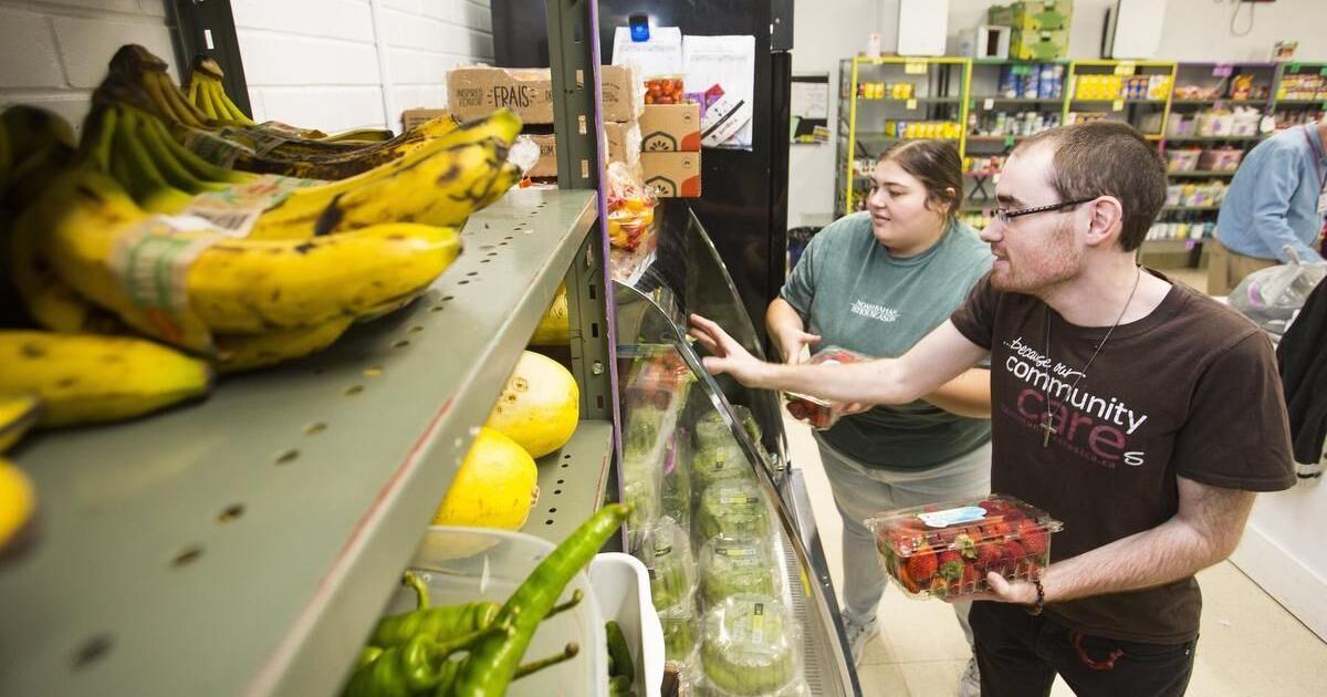 Food banks feeling the pinch as holiday season approaches - Vimarsana News