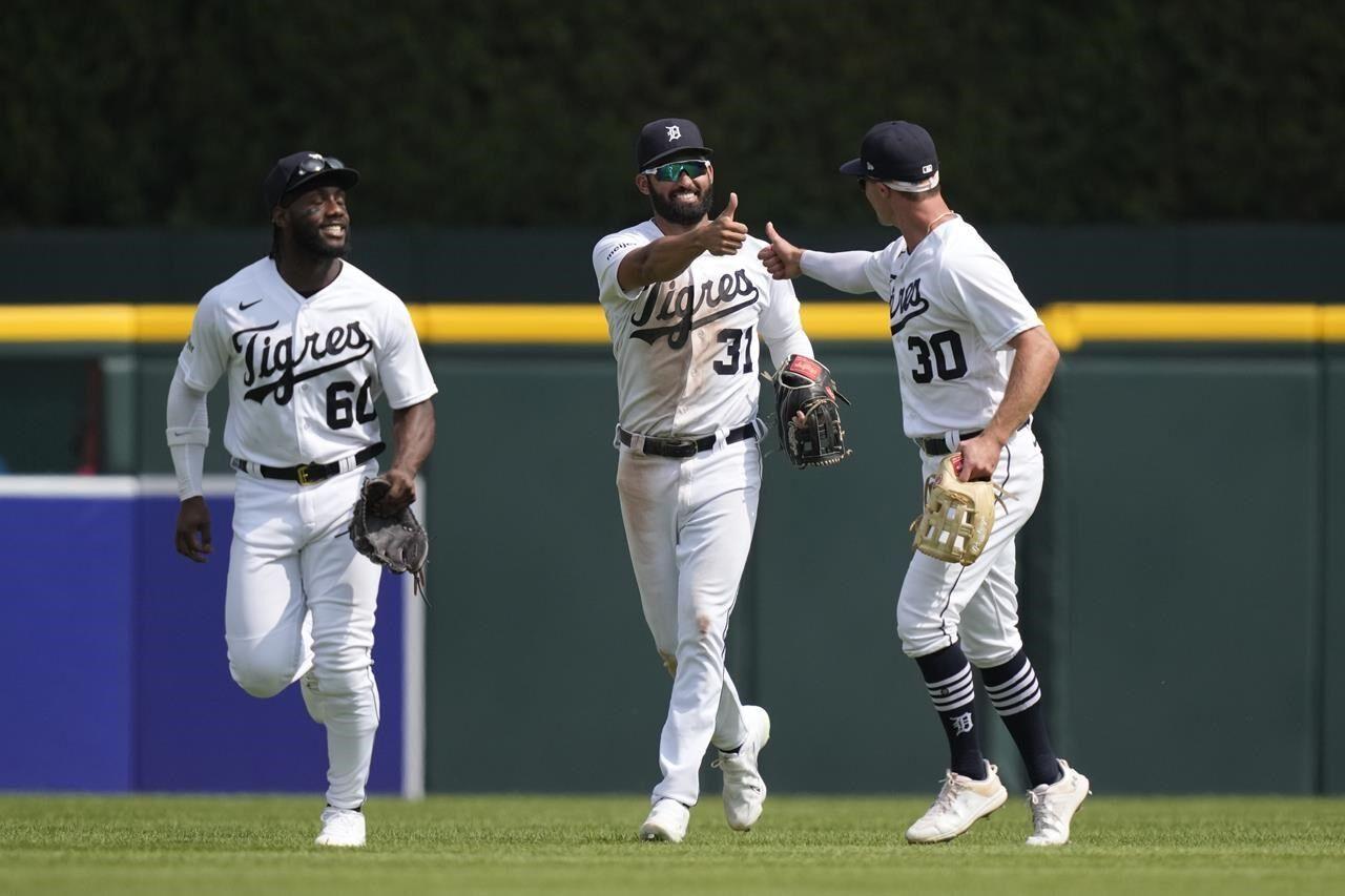 Bregman homers, has 3 RBIs to lead Astros over Mariners 4-2