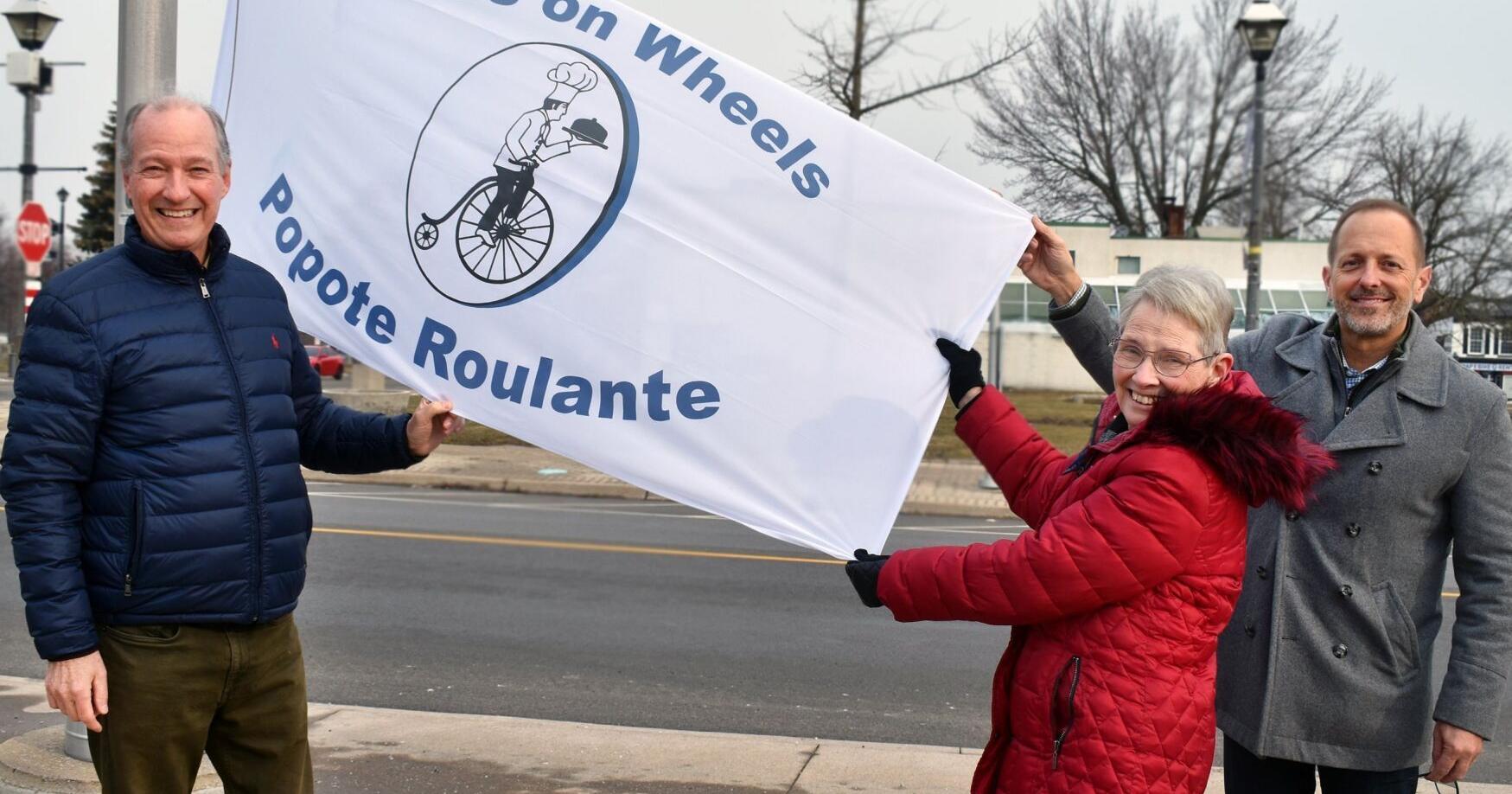   Loosey - goosey  flag policy under review in Niagara Falls