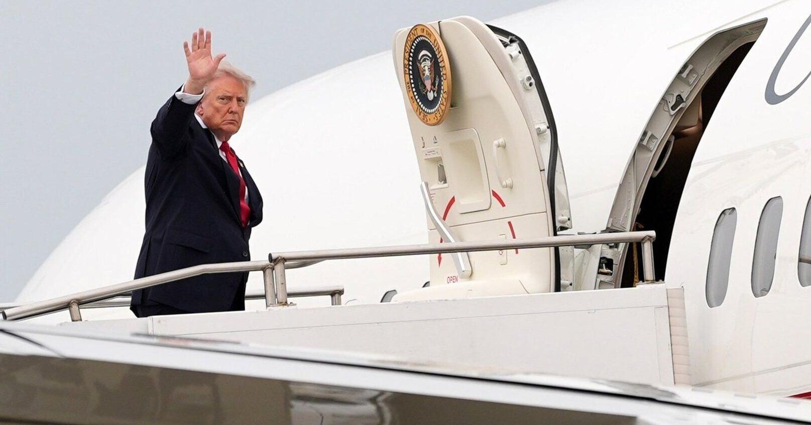 The Latest : Dr . Fauci invokes Fifth Amendment in Republican - led COVID - 19 Senate hearing