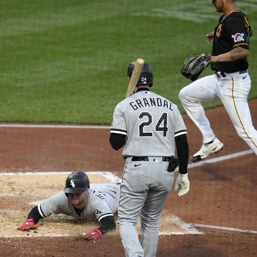 White Sox' Anderson, Vaughn homer, Clevinger sharp vs. Guardians