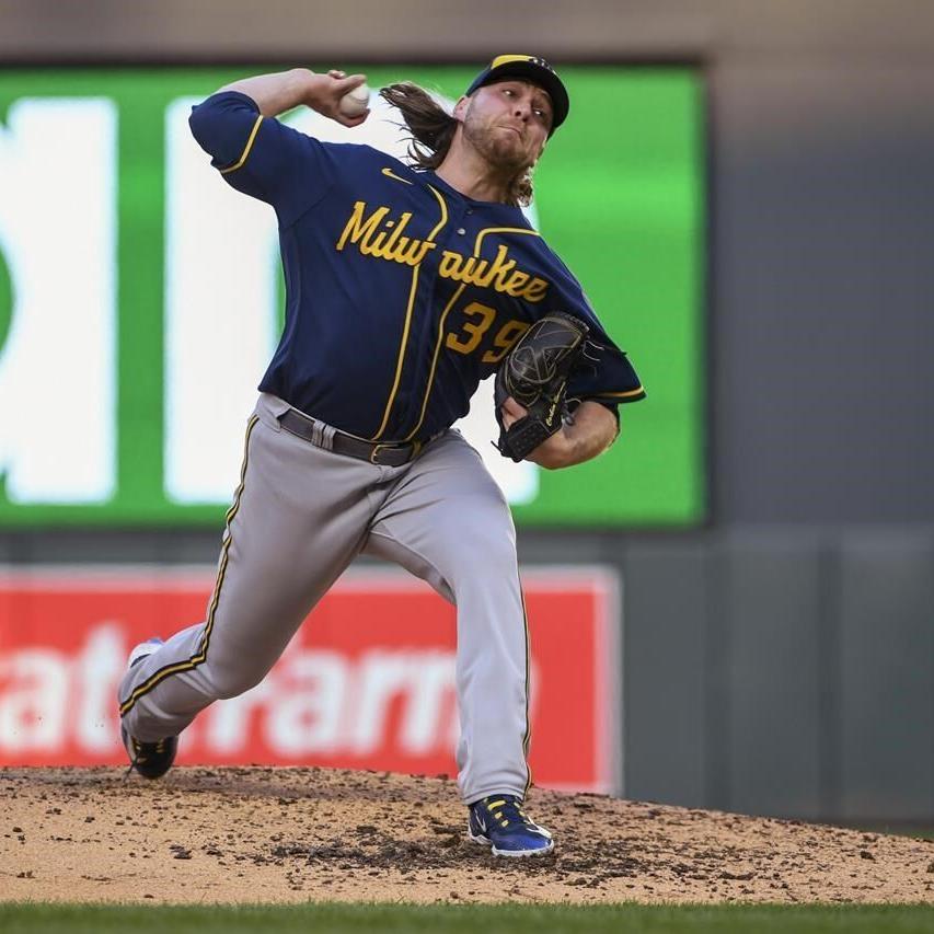 Carlos Correa's walk-off homer caps Twins' rally past Brewers for 7-5 win