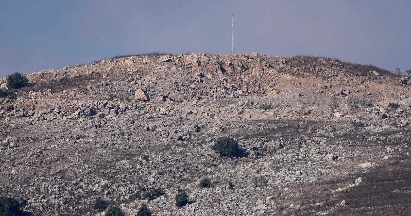 Lebanon president makes a rare visit to southern city as fears of Israeli attacks grow
