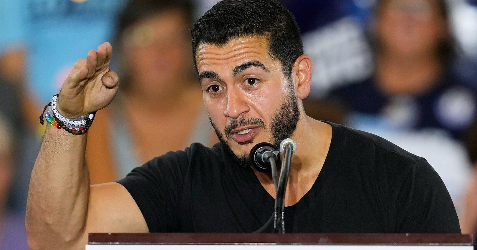 El - Sayed spoke with Obama as Michigan Democrats look to unite after a bitter Senate primary