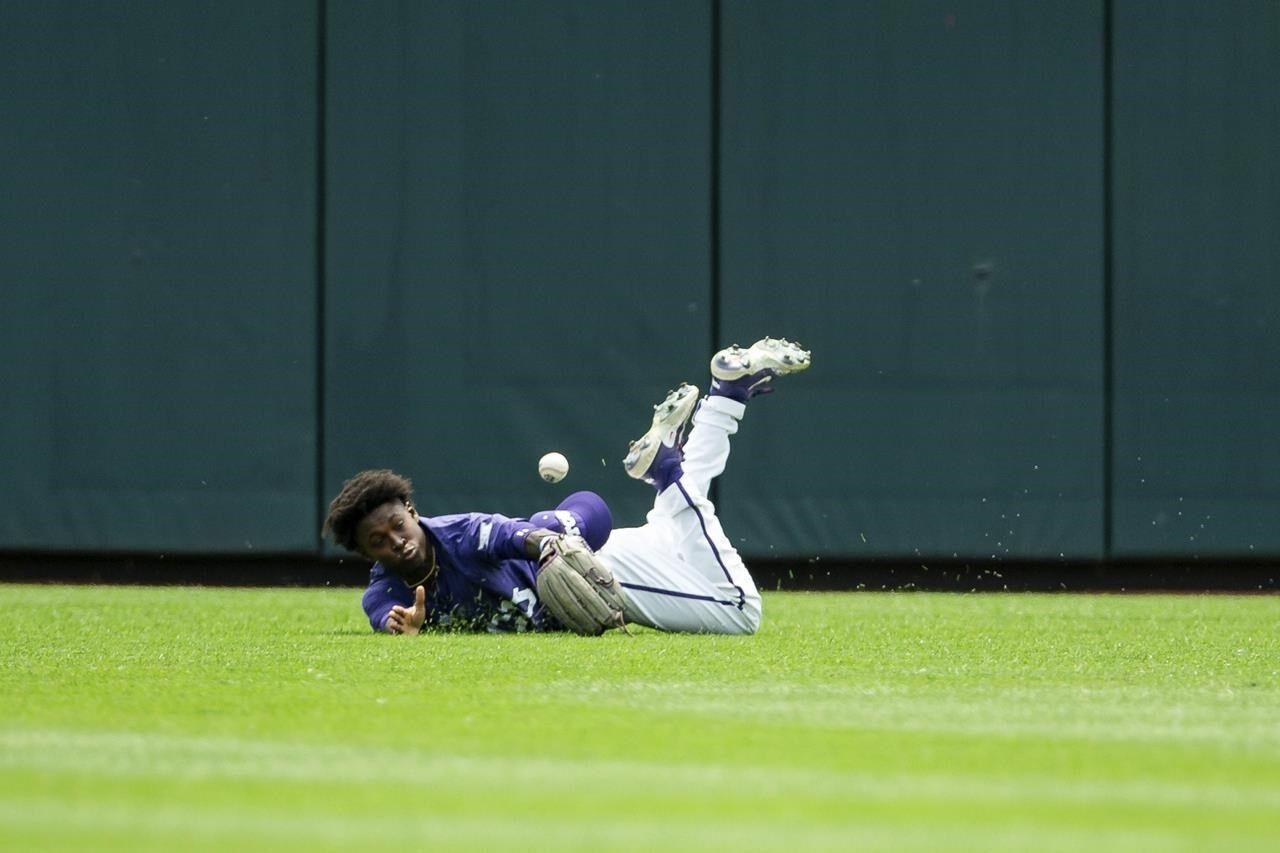 Machado's 3-run homer gives Padres dramatic win over Giants