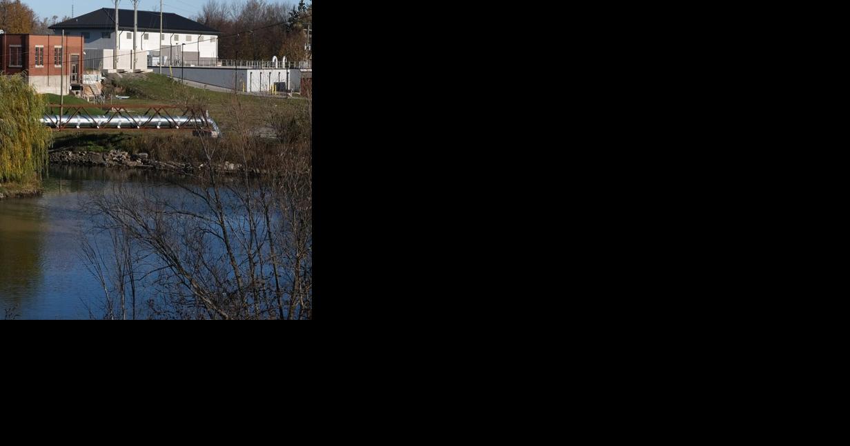 Niagarans push back on public water services overhaul: poll