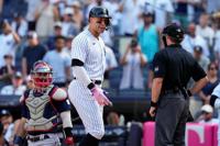 Urias Becomes 1st Red Sox to Hit Grand Slams on Consecutive Pitches, Boston  Beats Yankees 8-1