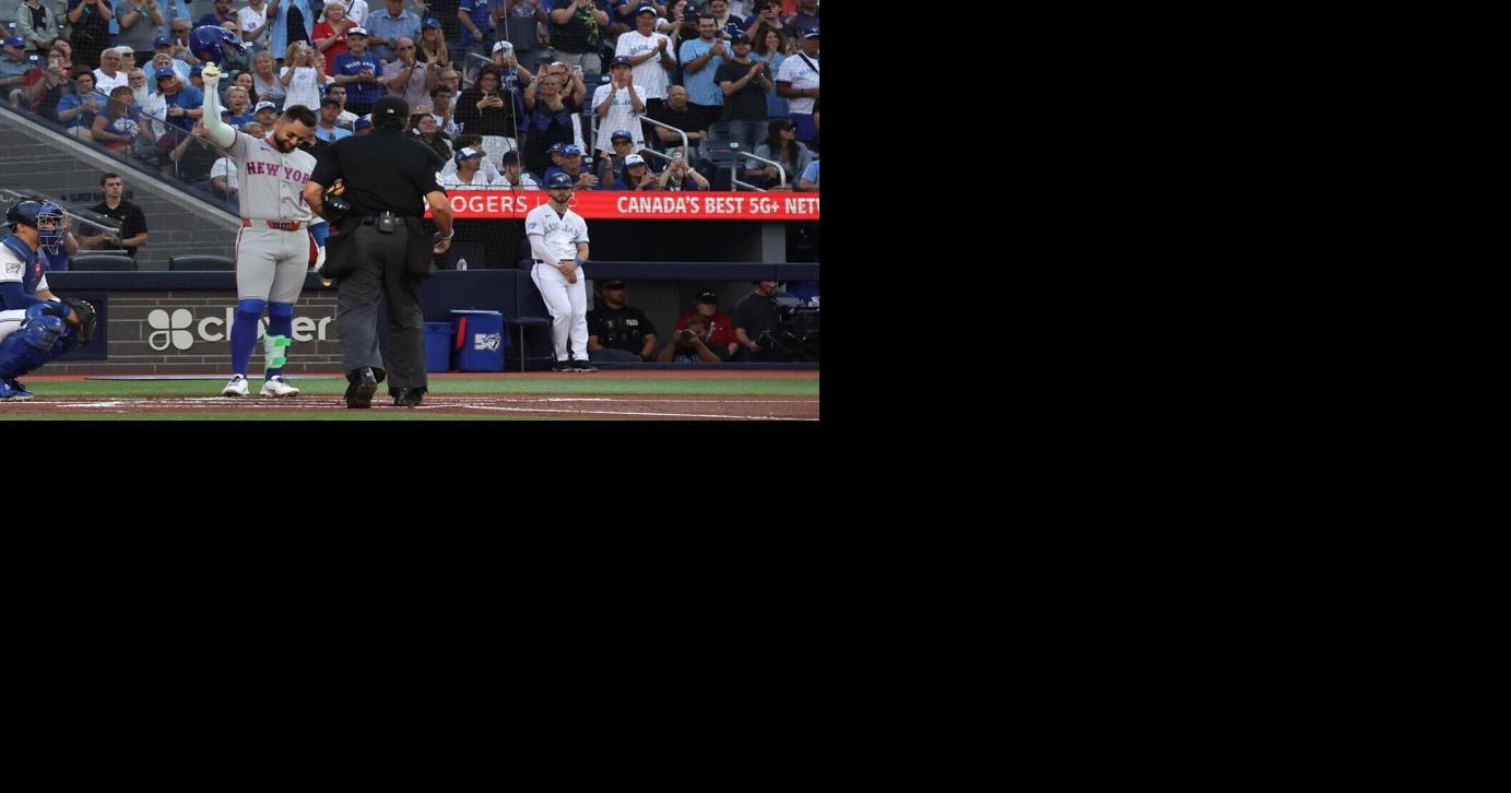 An emotional Bo Bichette gets a proper goodbye from Blue Jays fans. ’‘I … gave it everything I had’