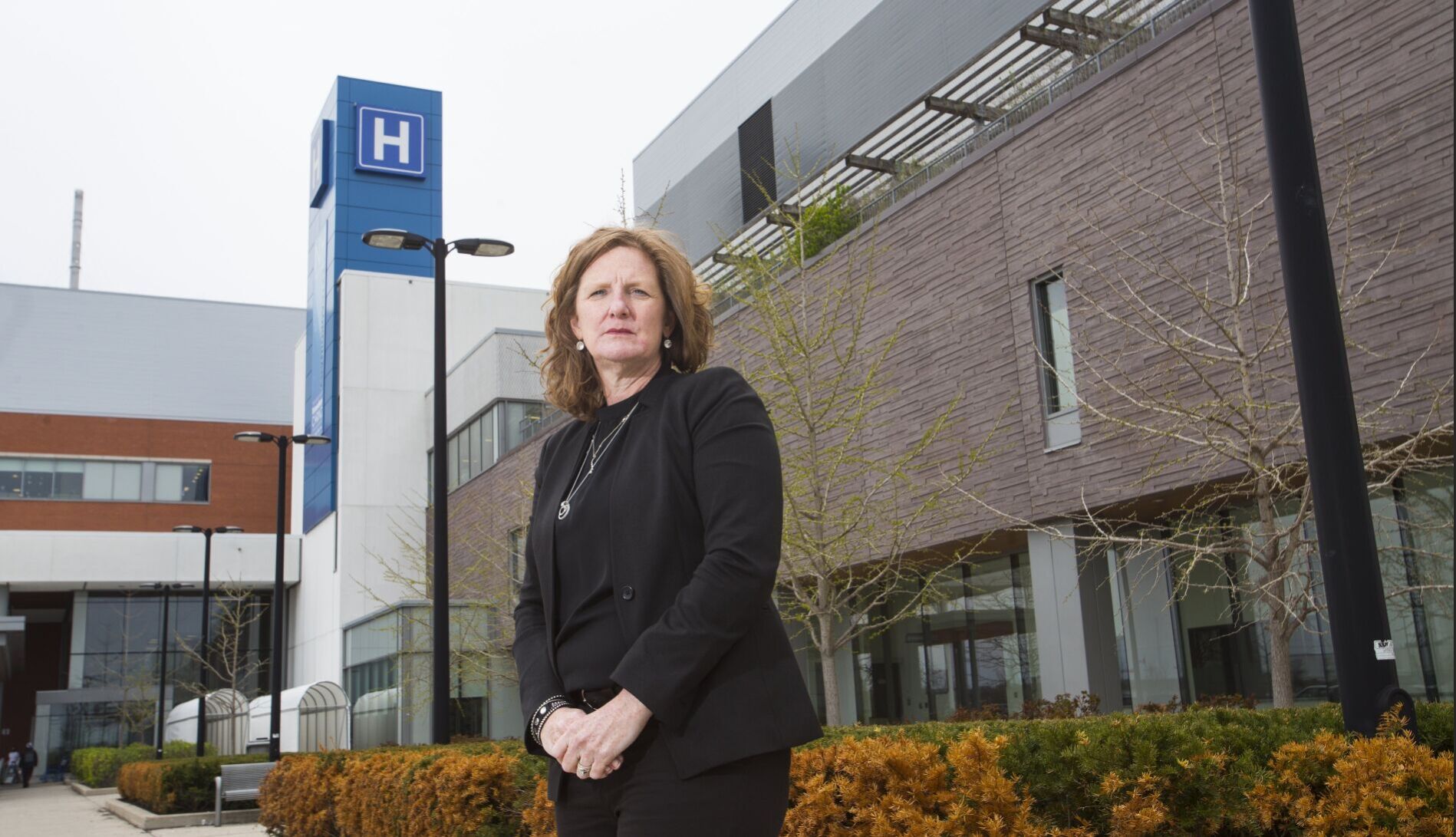 Niagara hospitals struggle with influx of patients