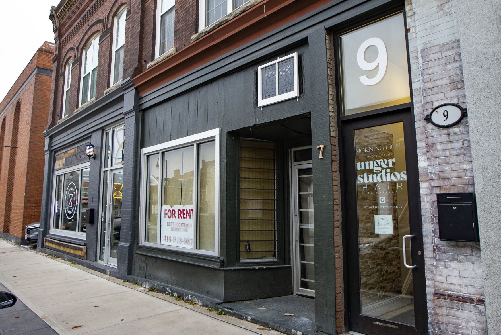 Vacant storefront windows ‘blank canvas’ for Niagara artists