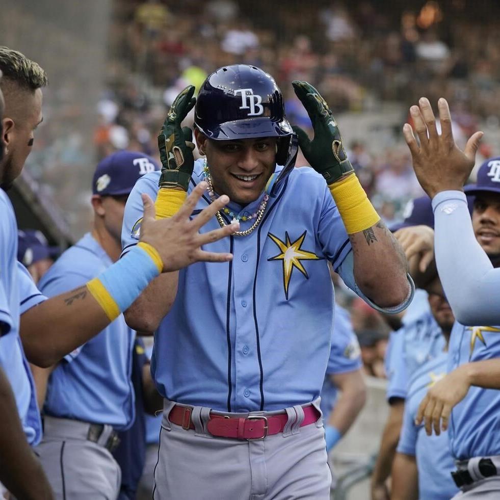 Campusano homers and gets 4 hits as the Padres rout the Tigers 14-3