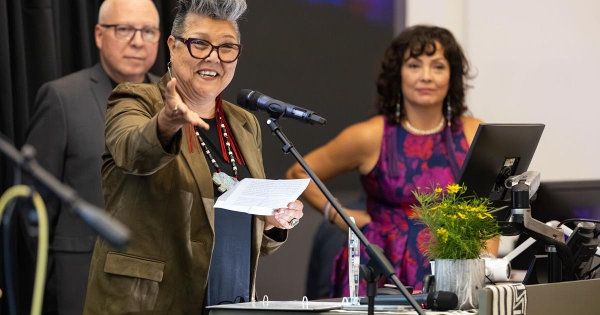 Elizabeth Richer Niagara Indigenous awards recognize excellence