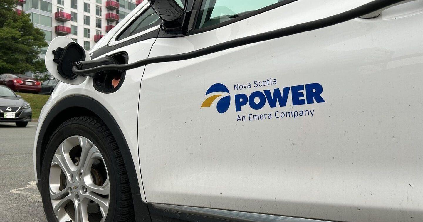 Nova Scotia Power Inc . says late fees will return for first time since cyberattack