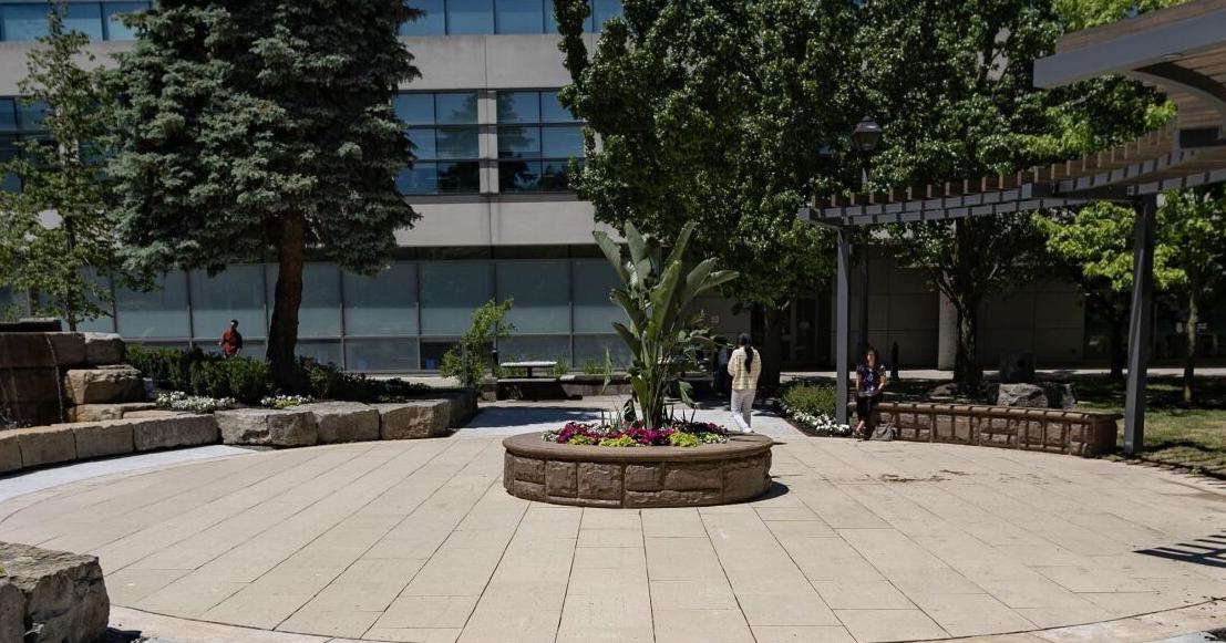 Couples can now tie the knot in a rejuvenated Niagara Falls city hall courtyard