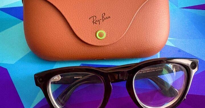 Ray - Ban Meta AI glasses : Privacy , battery , hacking risks