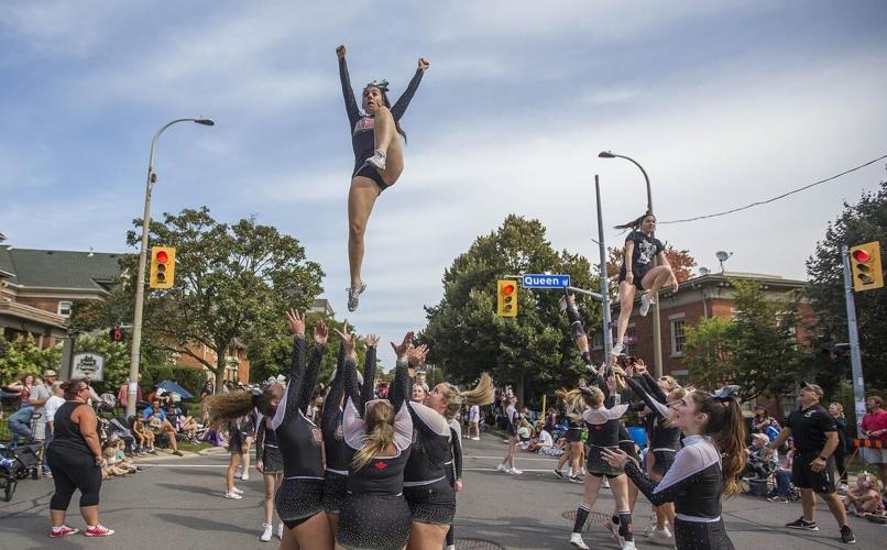Niagara Grape and Wine Festival Grand Parade in pictures
