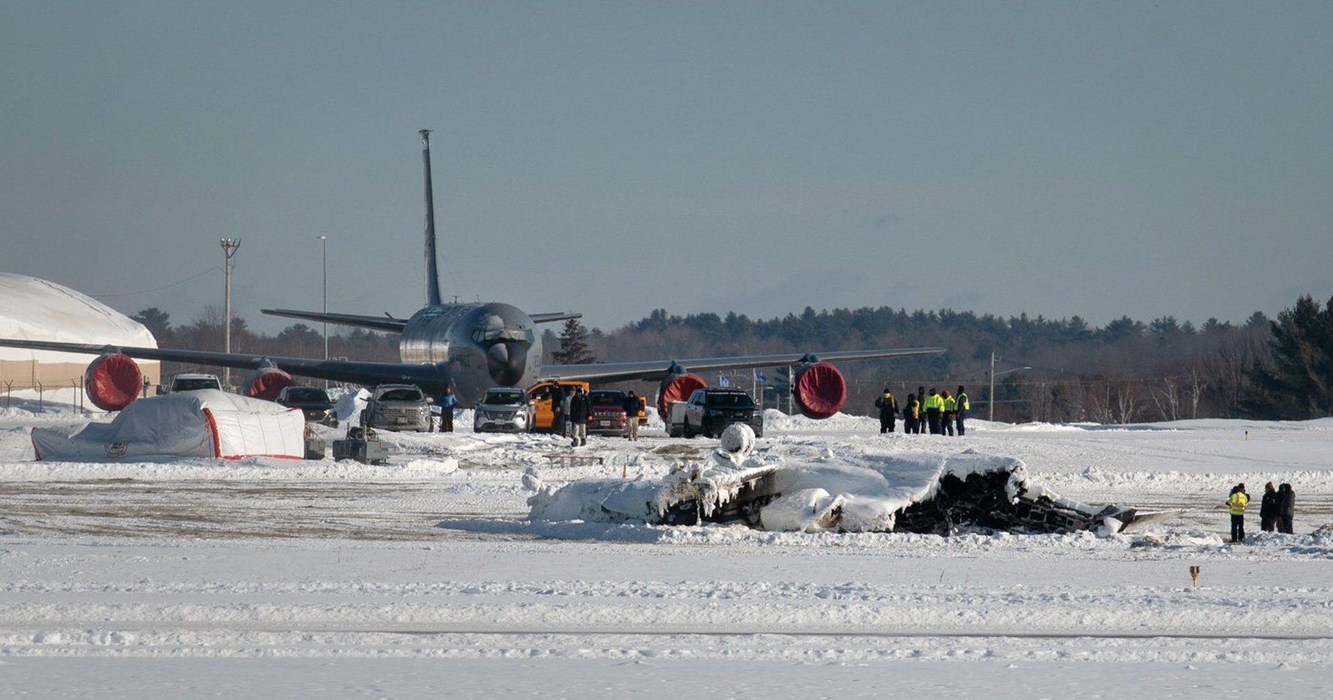 Investigation into Maine plane crash that killed 6 held back by snow and winter weather