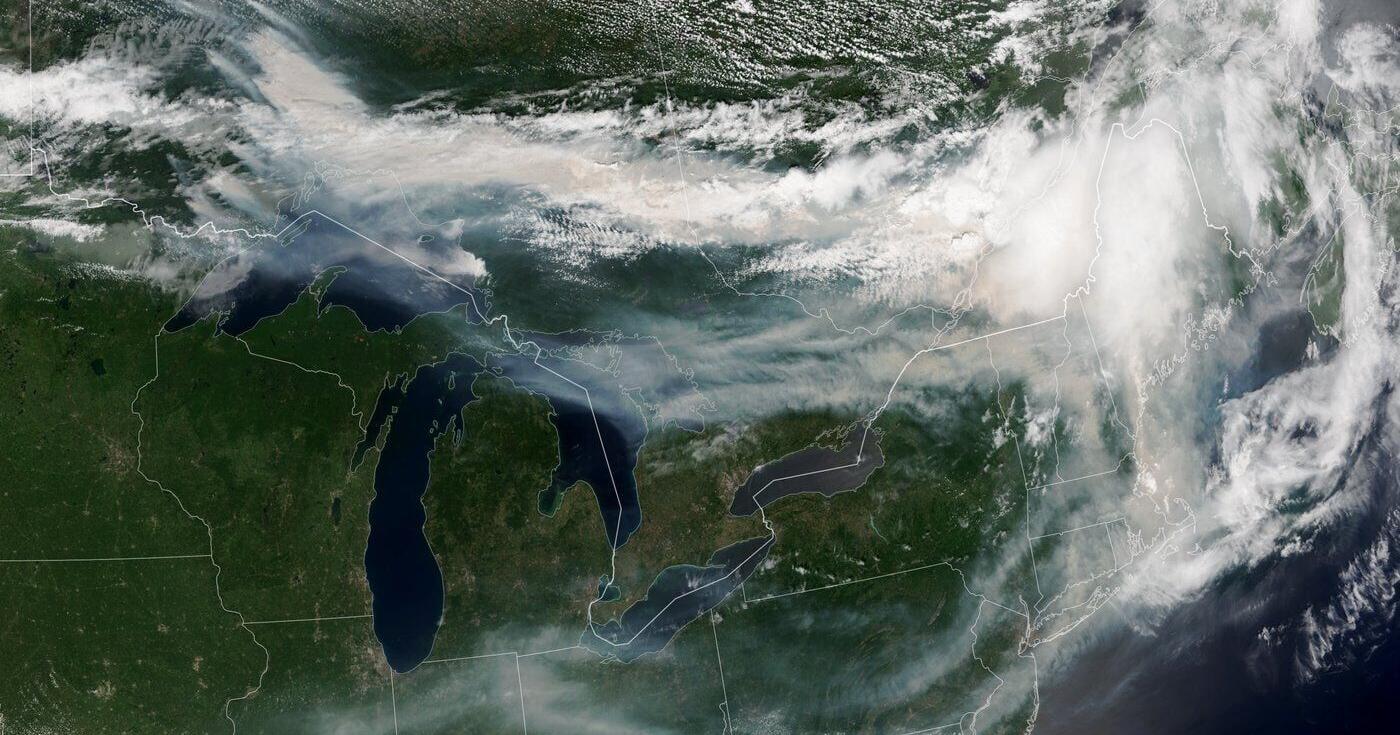 A look at the nearly 1000 active wildfires scorching Canada