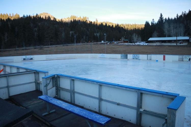 Hockey players, skaters break in the ice at new Woods Ranch outdoor ...