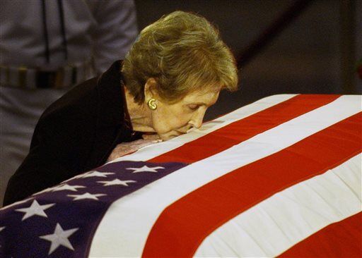 Former first lady Nancy Reagan dies at 94 in California | National ...