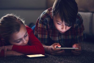 Screen time is contributing to chronic sleep deprivation in tweens and ...