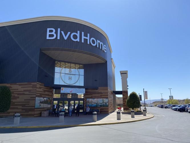 ‘This is a really big deal’: BlvdHome donates $30,000 to Dove Center of ...