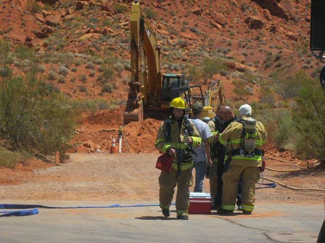 Gas leak halts construction in Kayenta neighborhood | Local News