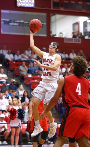 Simister captures shooting record as Blazers roll to 11th straight win ...