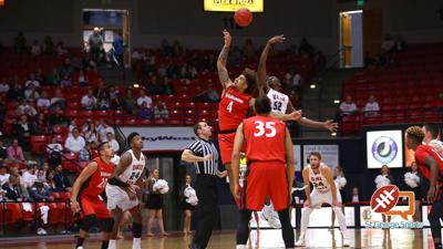 Simister captures shooting record as Blazers roll to 11th straight win ...