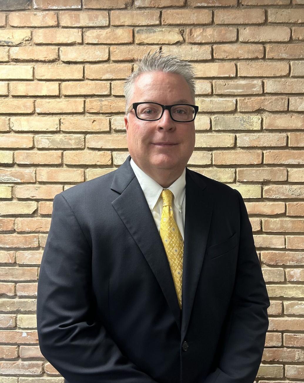 Gov Cox appoints 2 judges to Southern Utah s Fifth District Court