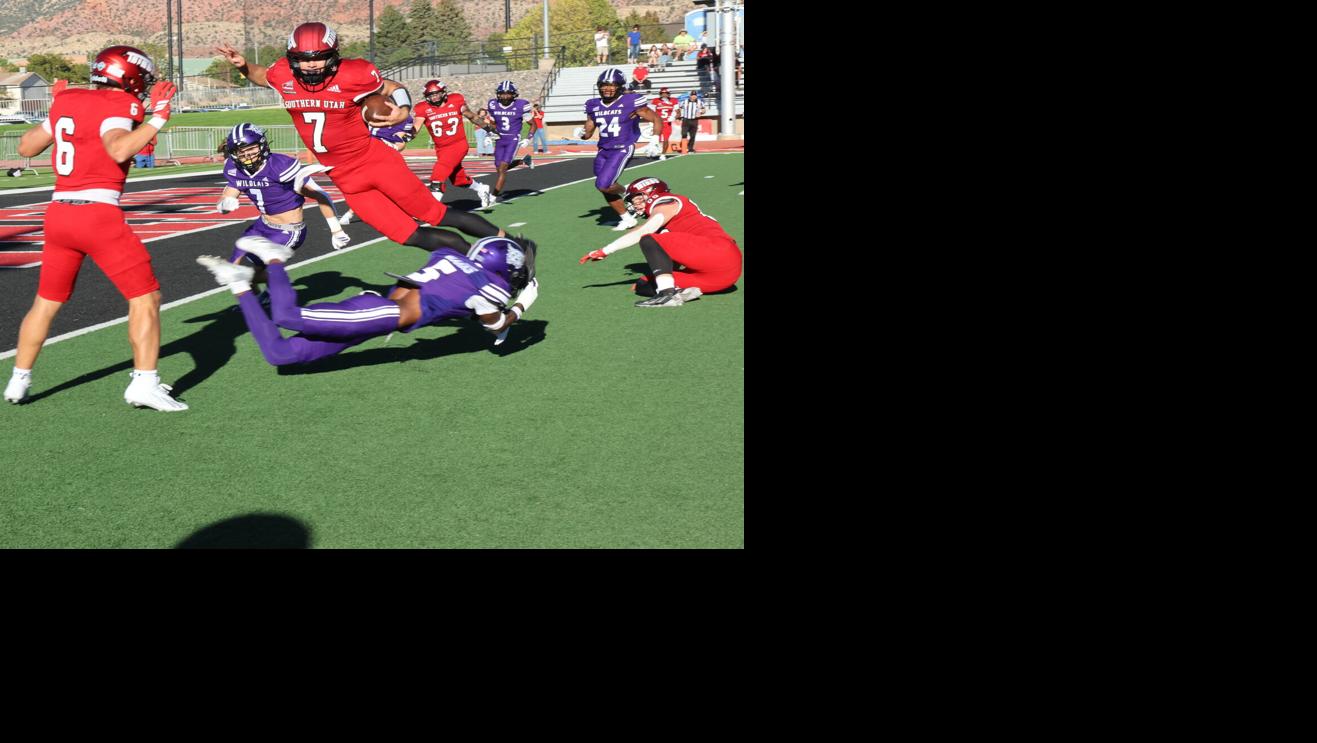 SUU football team outlasts Weber State 47-42 to win home opener