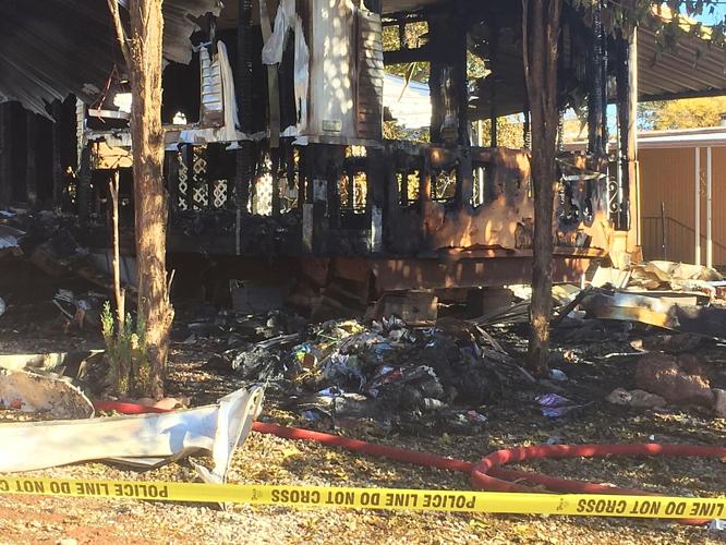 Man dies after running into burning home to rescue woman, child | Flood ...