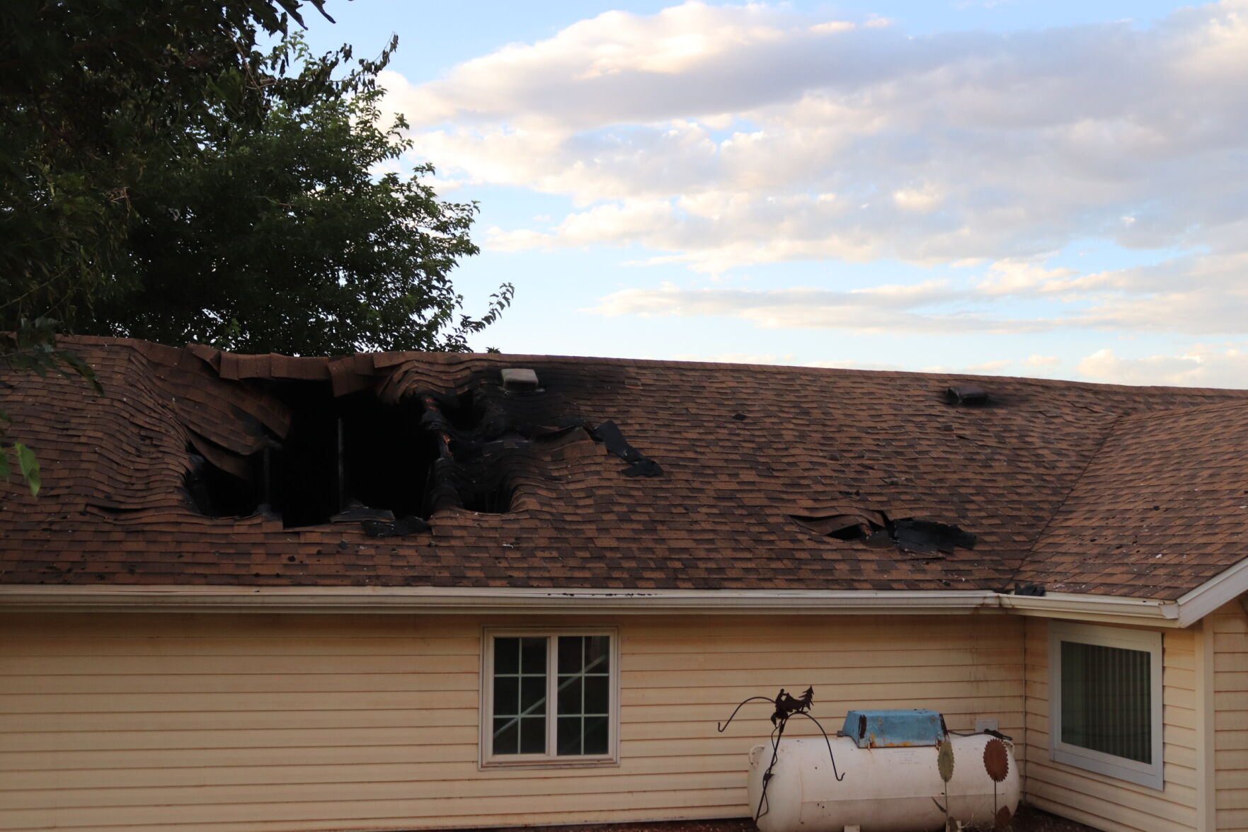 $750K home considered a total loss after blaze in Washington City, fire ...
