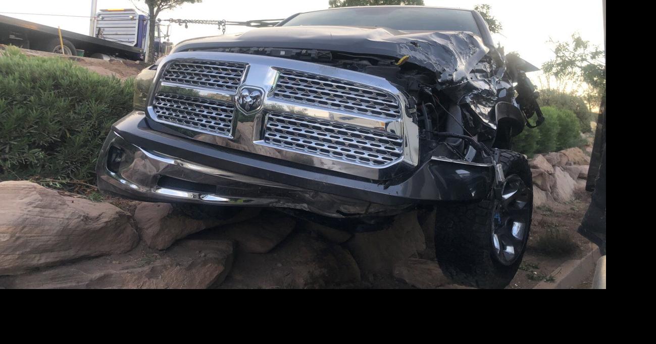 Police: Driver arrested for DUI after jumping curb, crashing in St ...