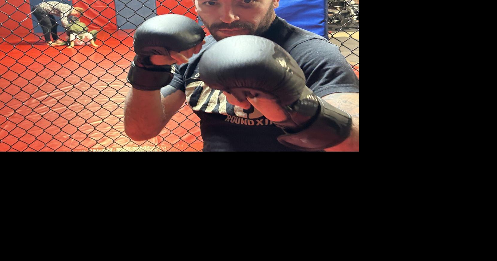 Local MMA fighters Salmon, Honsvick to headline Crown FC event in ...