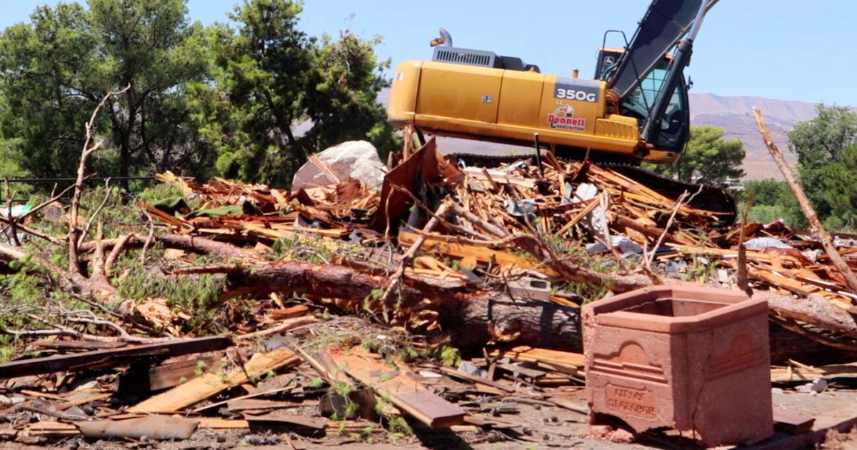 Old Dixie Red Hills Golf Course clubhouse demolished as new one opens Old Dixie Red Hills Golf Course clubhouse demolished as new one opens