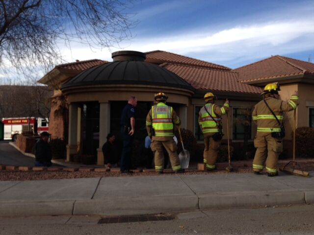 Wheels roll off semitrailer, crash into Zions Bank | News ...