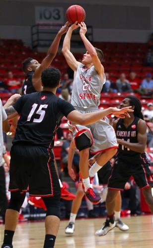 Dixie State runs and guns way to 30-point rout of Academy of Art ...