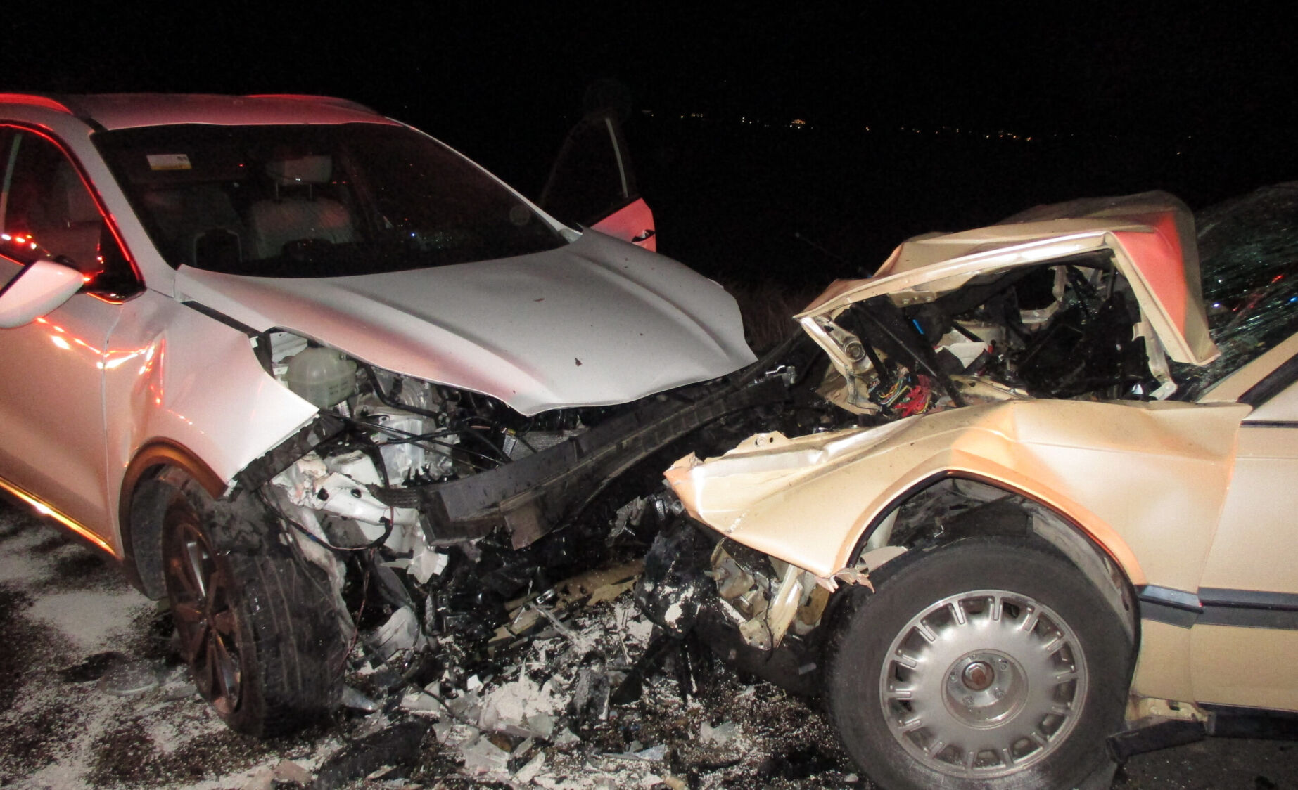 Woman charged with felony DUI following head-on crash on Sand Hollow ...