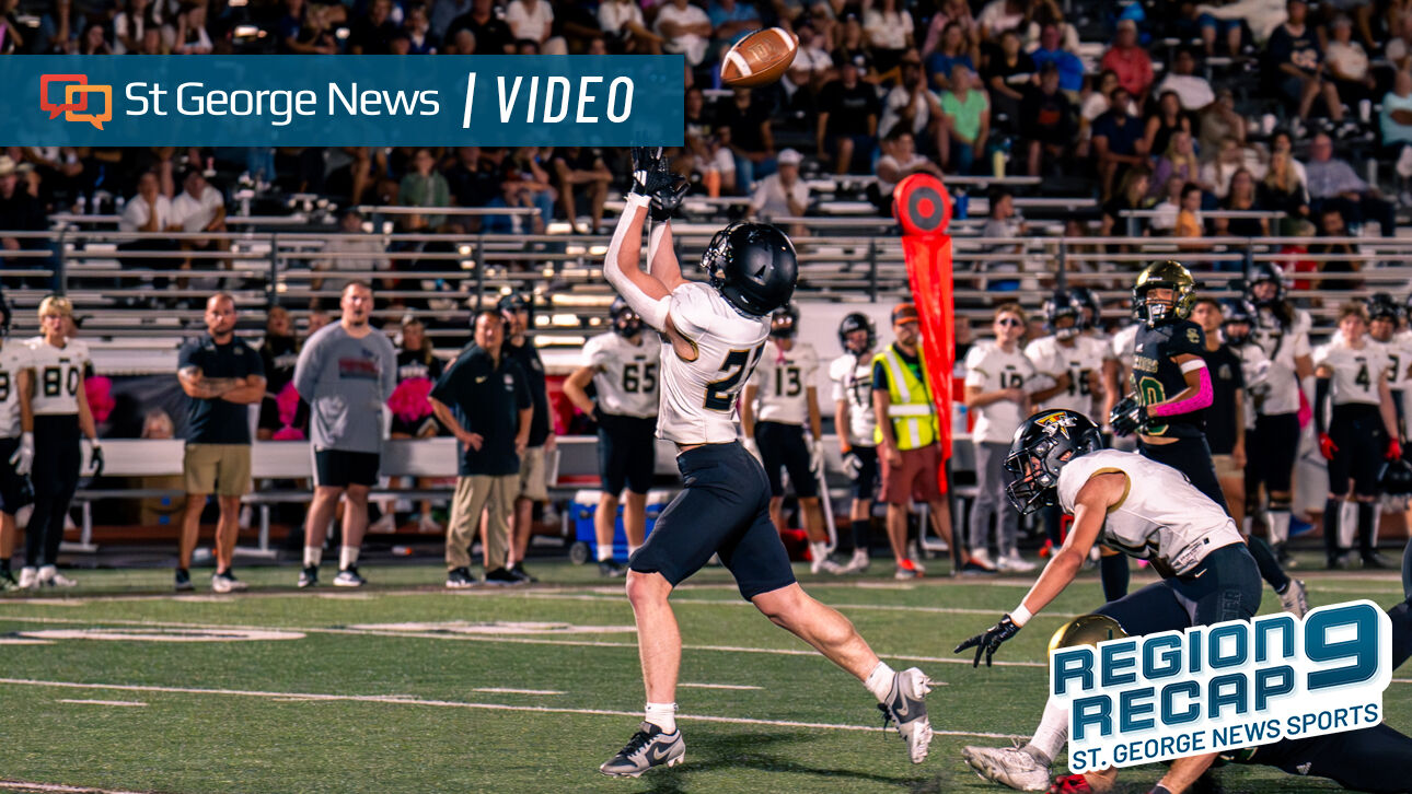 Region 9 football: Mustangs explode on senior night, Thunder rumble on ...