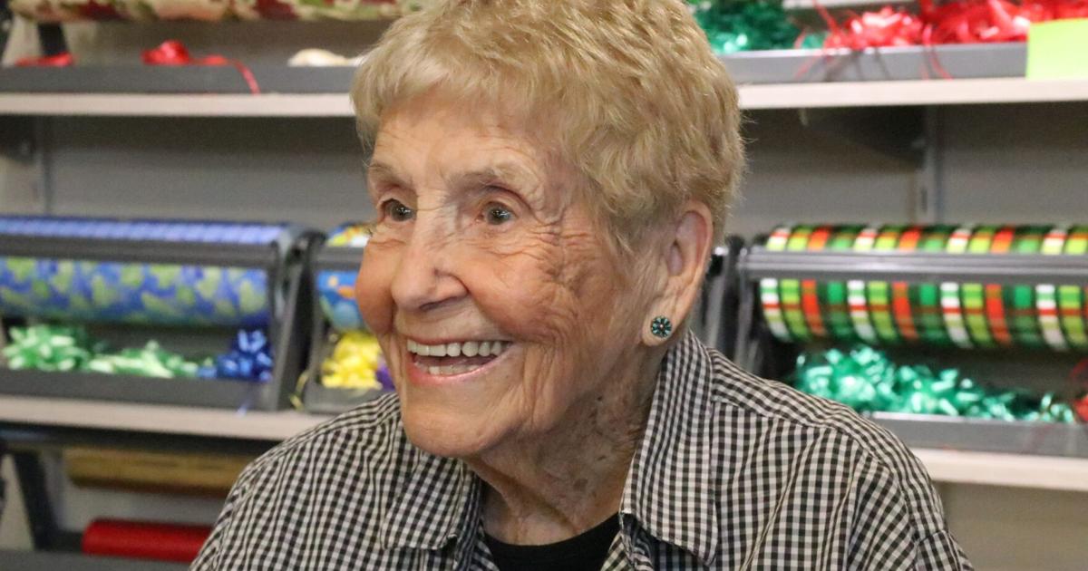 92-year-old ‘queen of the wrappers’ a familiar fixture at Cedar City ...