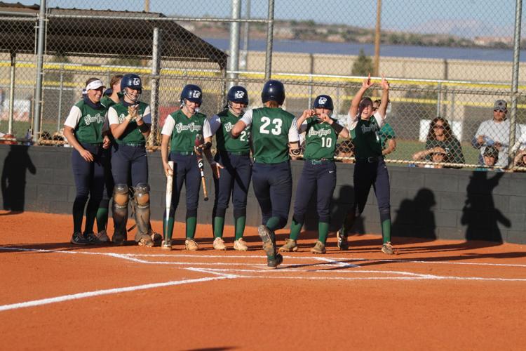 Region 9 softball: 3 sweeps and a split have top teams pulling away ...