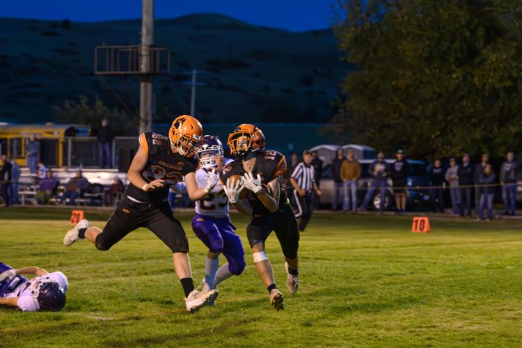 Football Roundup Renegades earn big win, Huskies fall to B/L