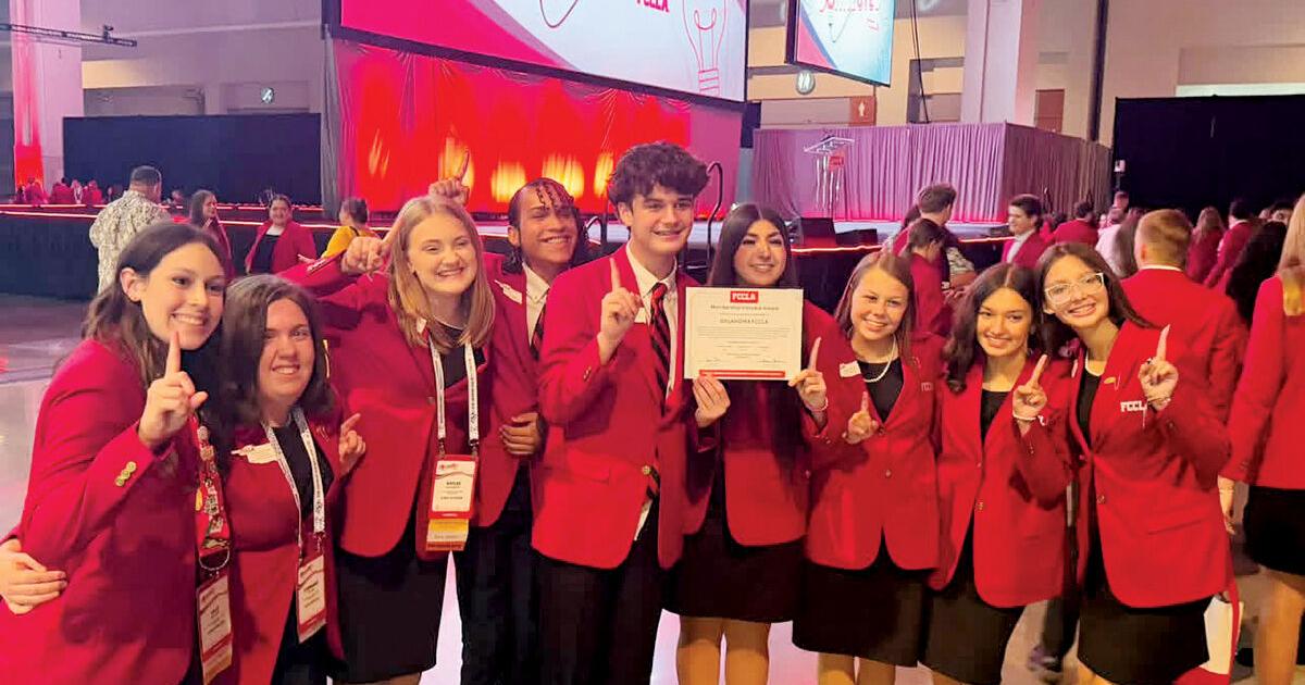 Oklahoma FCCLA state adviser wins national award