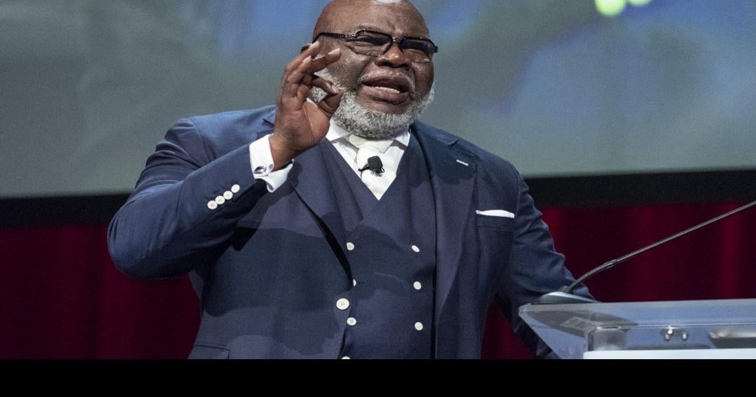 TD Jakes facing harsh rebukes for Father’s Day sermon Local Religion
