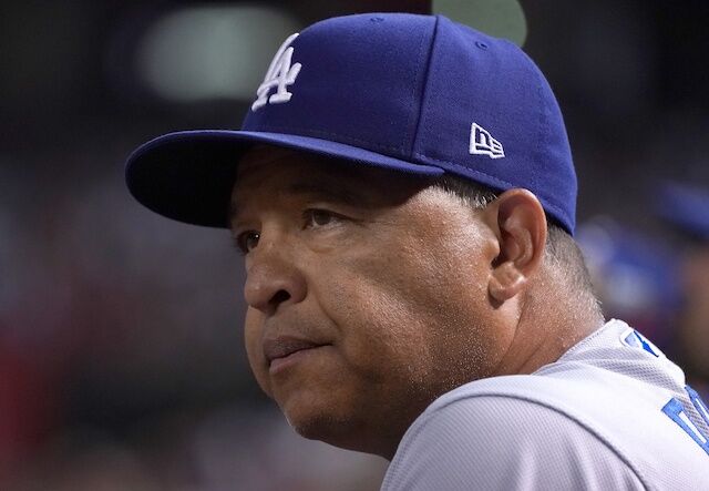 Los Angeles Dodgers hire Dave Roberts as manager - ESPN