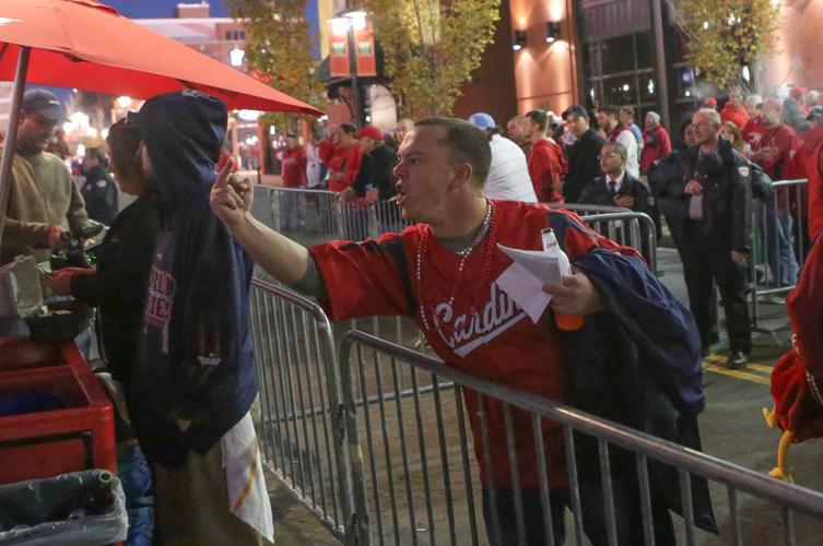 Welcome back home' Cardinals share message as fans come back to Busch