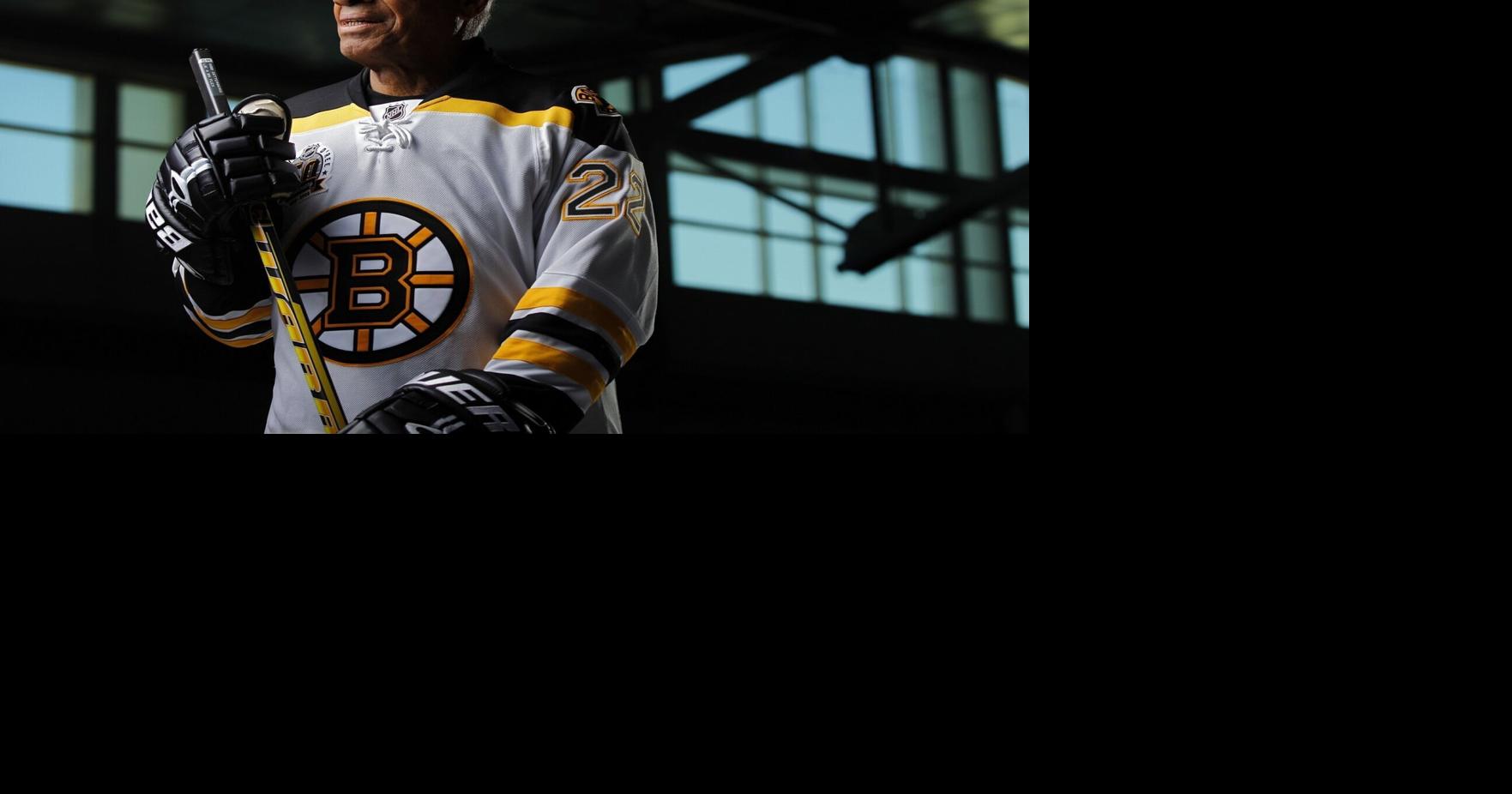 Bruins Retire Willie O'Ree's Number With Touching Ceremony 