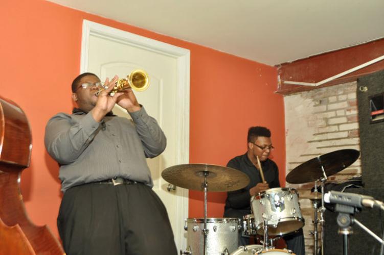 Kendrick Smith Quartet has steady gig at Premiere Lounge