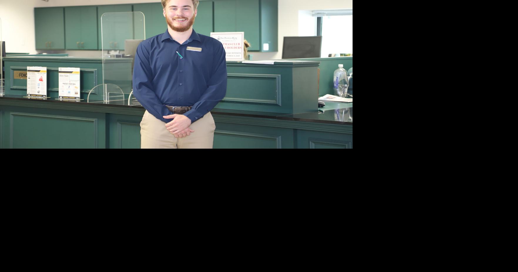 The People’s Bank in Wiggins Names Austin Dossett as New Branch Manager 